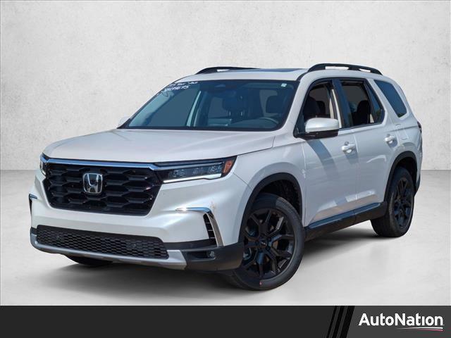 new 2025 Honda Pilot car, priced at $53,405