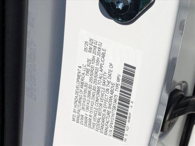 new 2025 Honda Pilot car, priced at $53,405