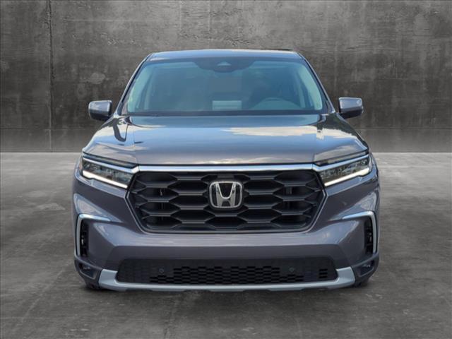 new 2025 Honda Pilot car, priced at $44,939