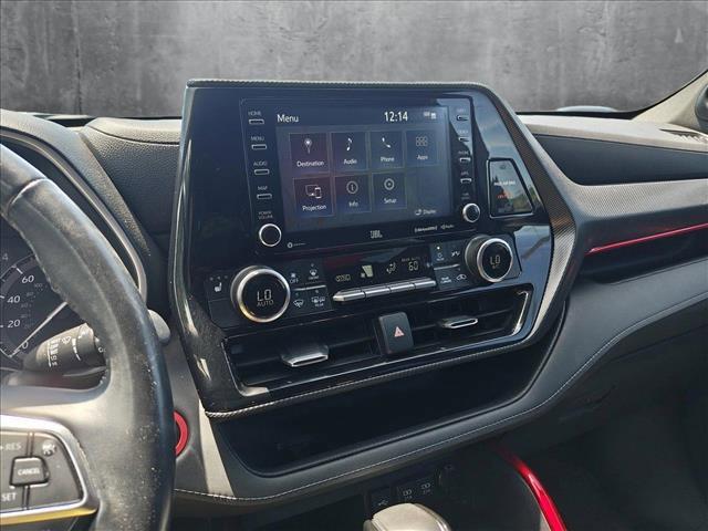 used 2021 Toyota Highlander car, priced at $32,284