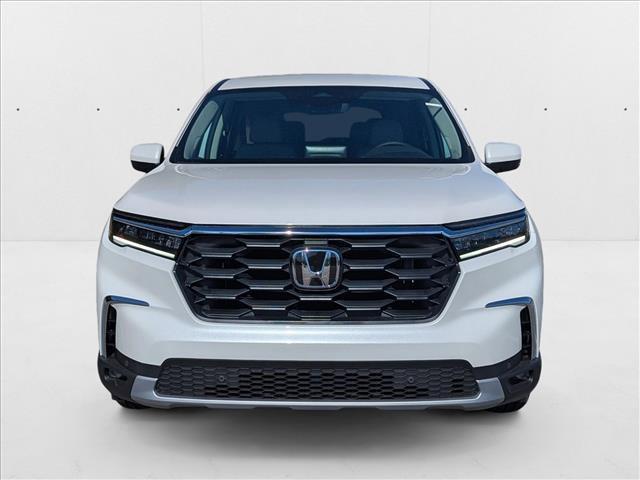 new 2025 Honda Pilot car, priced at $45,450