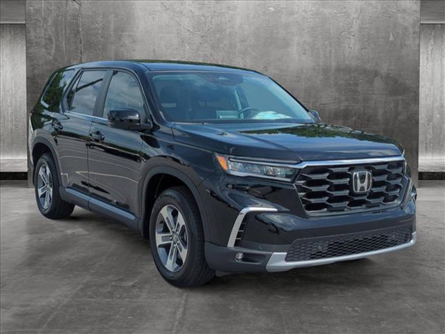 new 2025 Honda Pilot car, priced at $42,688