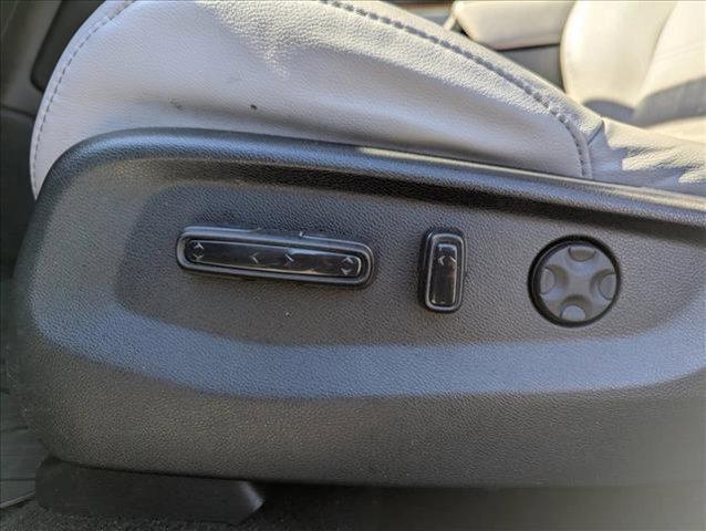 used 2020 Honda CR-V car, priced at $20,000