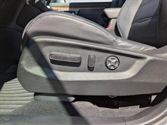 used 2022 Honda CR-V car, priced at $27,561