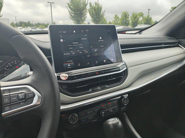 used 2023 Jeep Compass car, priced at $19,350