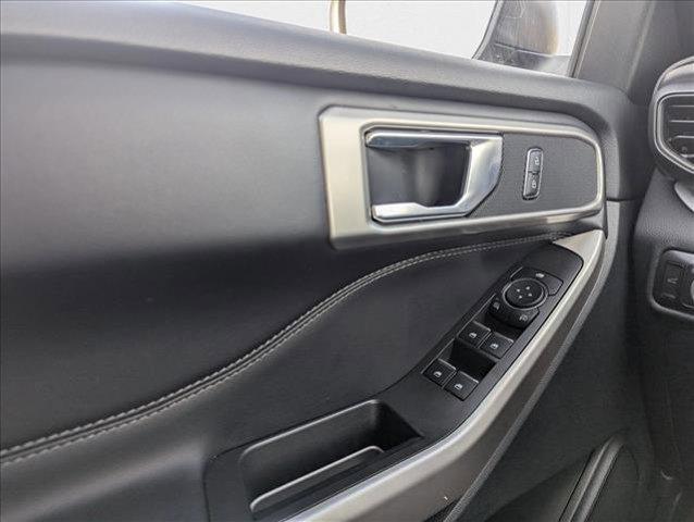 used 2024 Ford Explorer car, priced at $35,000