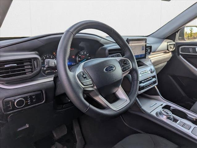 used 2024 Ford Explorer car, priced at $35,000