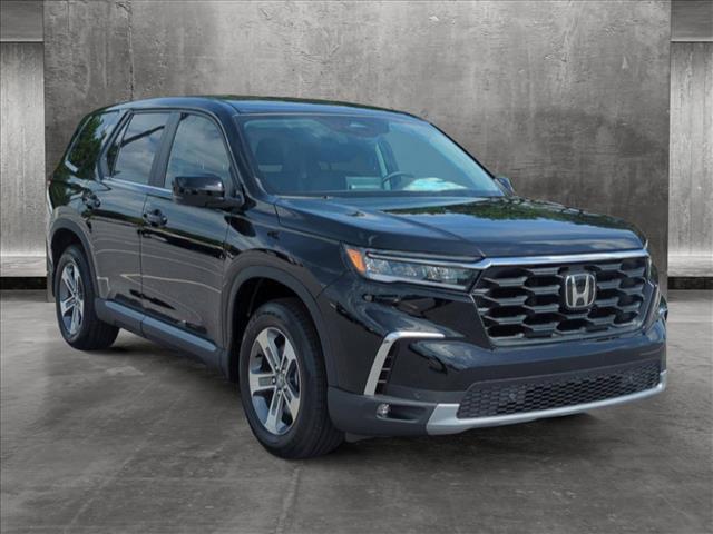 new 2025 Honda Pilot car, priced at $44,895