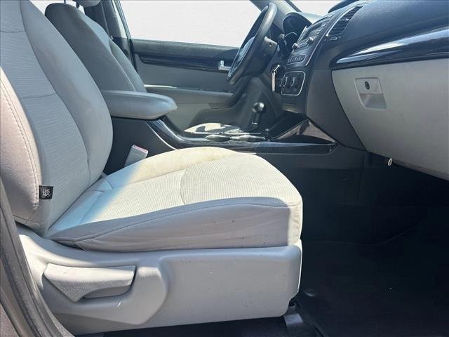 used 2014 Kia Sorento car, priced at $7,855