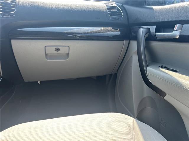 used 2014 Kia Sorento car, priced at $7,855