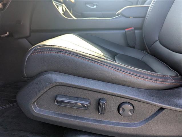 new 2025 Honda Pilot car, priced at $51,350