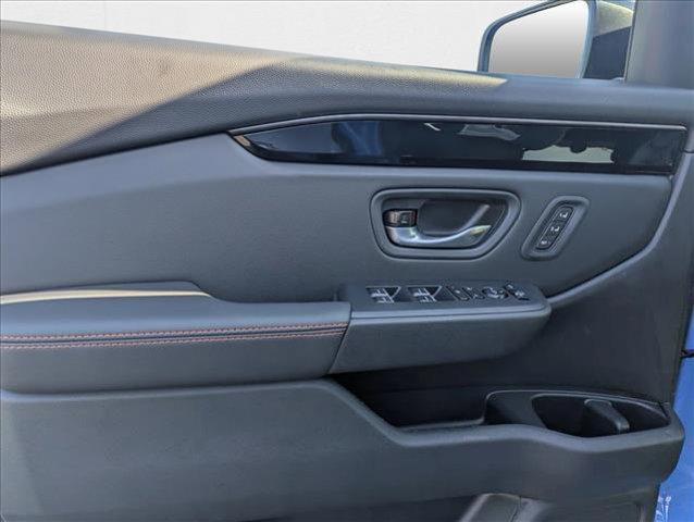 new 2025 Honda Pilot car, priced at $51,350