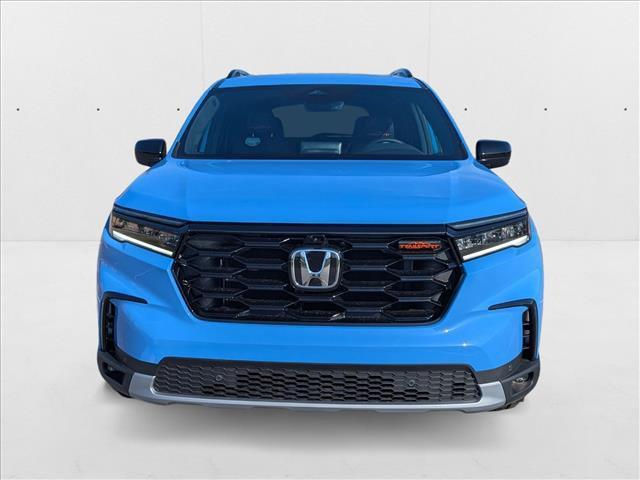 new 2025 Honda Pilot car, priced at $51,350