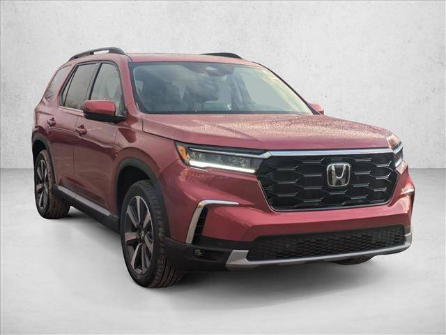 new 2025 Honda Pilot car, priced at $49,405