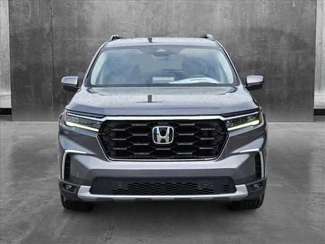new 2025 Honda Pilot car, priced at $46,859