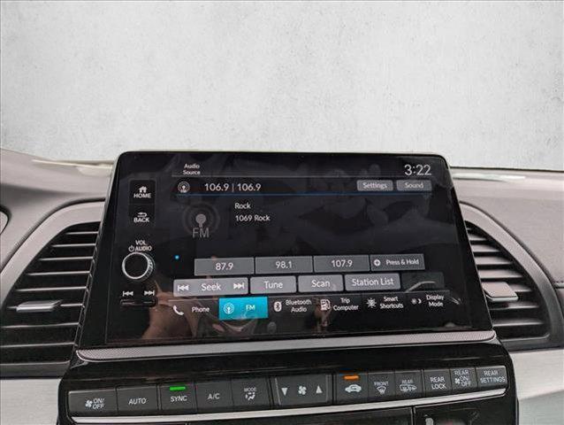 new 2026 Honda Odyssey car, priced at $45,685