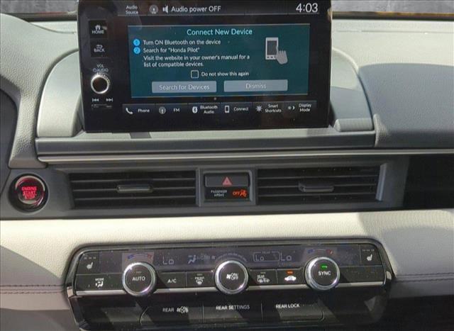 new 2025 Honda Pilot car, priced at $45,680