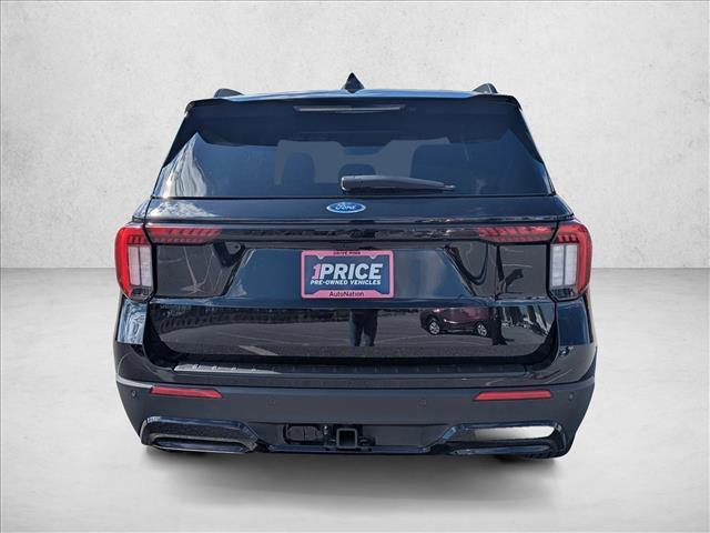 used 2025 Ford Explorer car, priced at $40,994