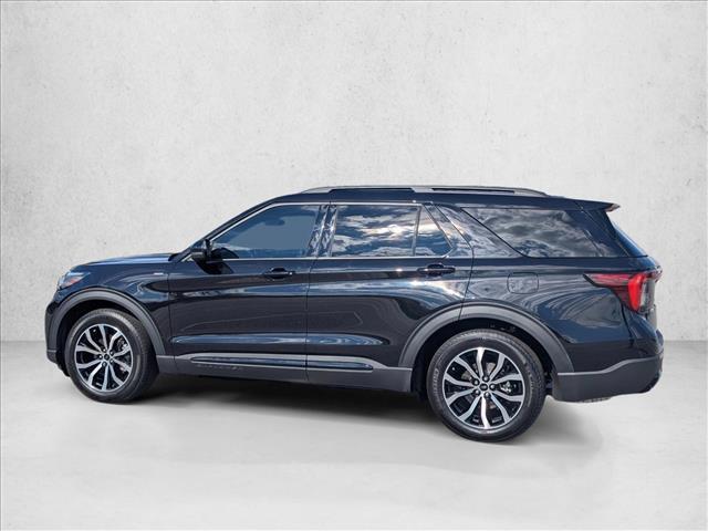 used 2025 Ford Explorer car, priced at $40,994