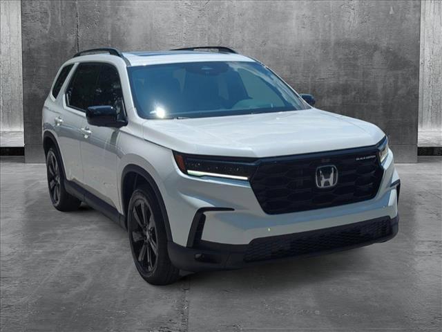 new 2025 Honda Pilot car, priced at $56,485