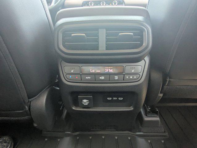 new 2025 Honda Pilot car, priced at $55,305