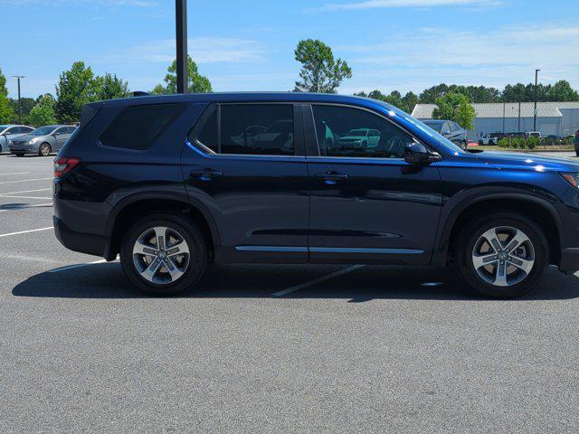 new 2025 Honda Pilot car, priced at $43,886