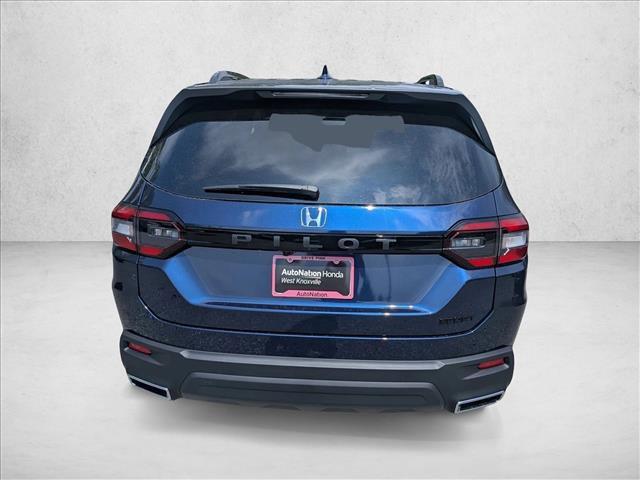 new 2025 Honda Pilot car, priced at $41,695