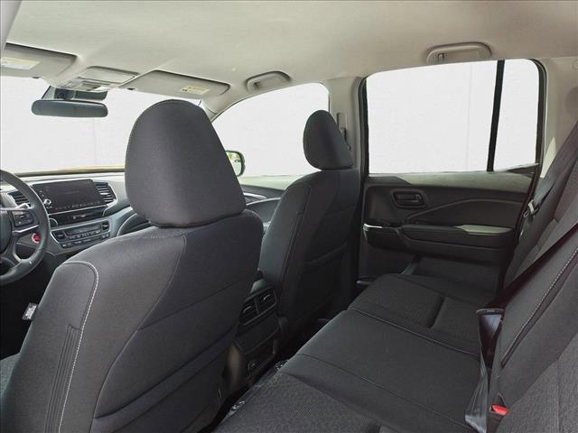 new 2025 Honda Ridgeline car, priced at $40,370