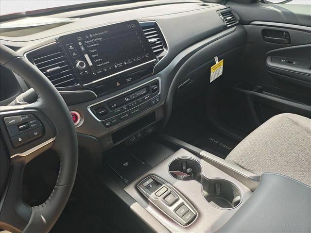 new 2025 Honda Ridgeline car, priced at $40,370