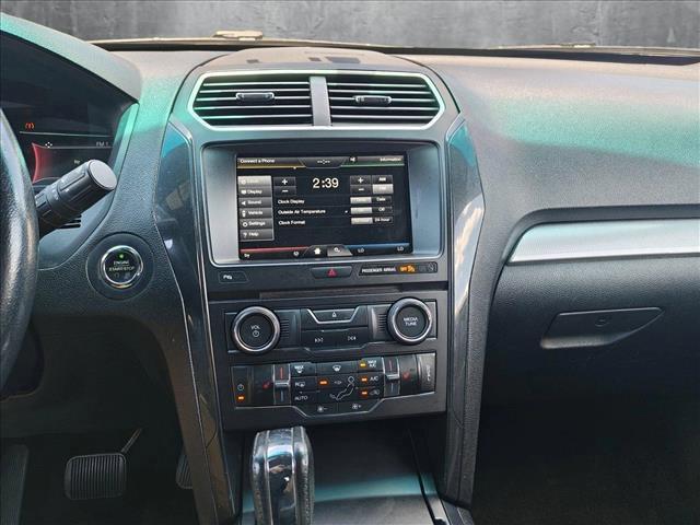 used 2022 Toyota Highlander car, priced at $32,755