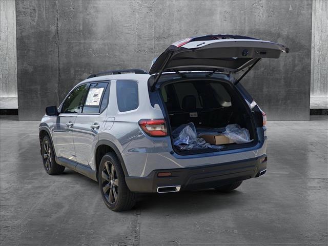 new 2025 Honda Pilot car, priced at $57,215