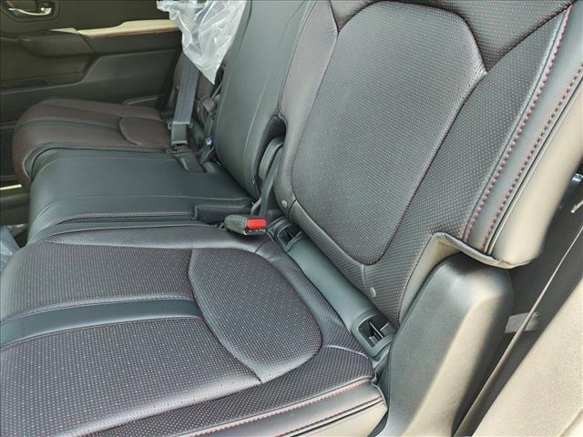 new 2025 Honda Pilot car, priced at $57,215