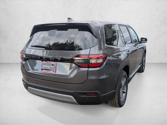 new 2025 Honda Pilot car, priced at $44,950