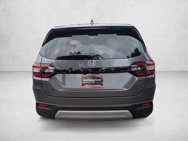 new 2025 Honda Pilot car, priced at $44,950