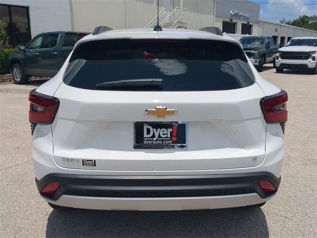 new 2025 Chevrolet Trax car, priced at $24,975