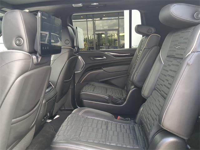 used 2023 Cadillac Escalade ESV car, priced at $114,999