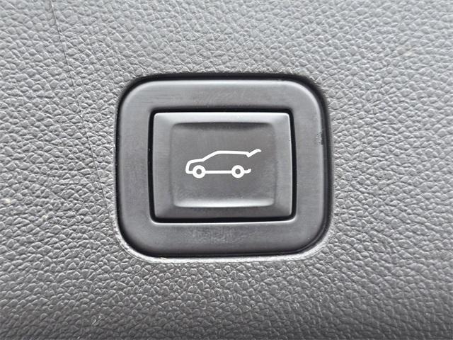 used 2023 Cadillac Escalade ESV car, priced at $117,999