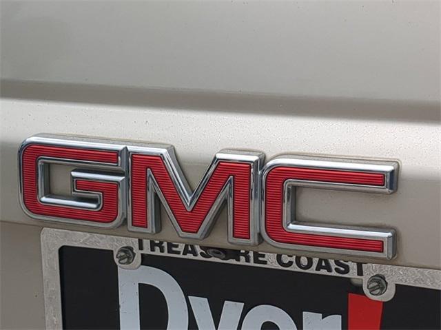 used 2015 GMC Yukon car, priced at $21,999