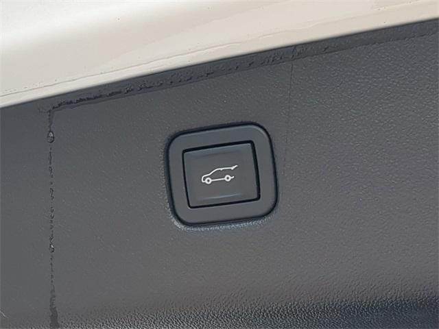 used 2020 Chevrolet Blazer car, priced at $19,999