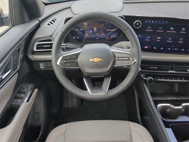 new 2025 Chevrolet Traverse car, priced at $41,743