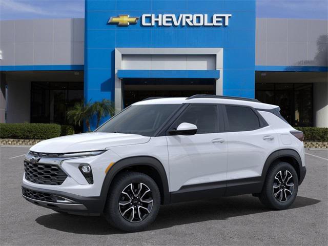 new 2025 Chevrolet TrailBlazer car, priced at $30,035