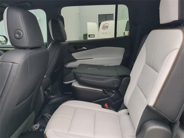 new 2025 Chevrolet Traverse car, priced at $55,095