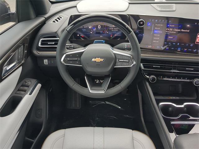 new 2025 Chevrolet Traverse car, priced at $55,095