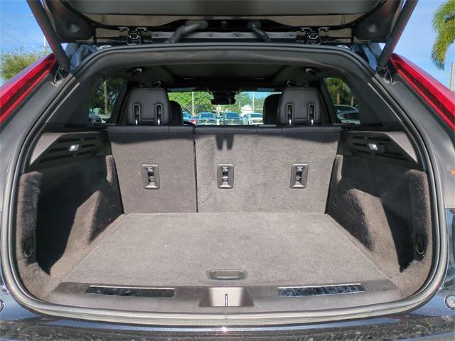used 2024 Cadillac XT4 car, priced at $30,999