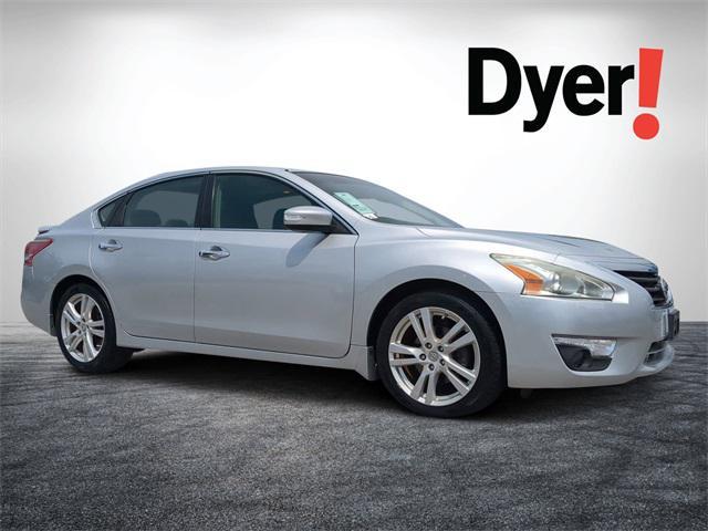 used 2013 Nissan Altima car, priced at $8,599