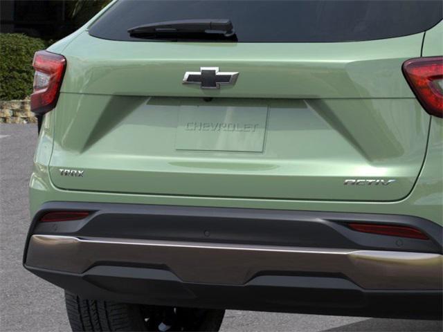 new 2025 Chevrolet Trax car, priced at $27,033