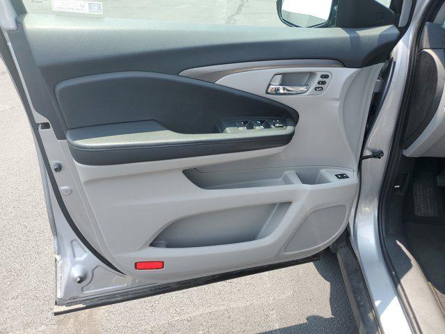 used 2021 Honda Pilot car, priced at $30,965