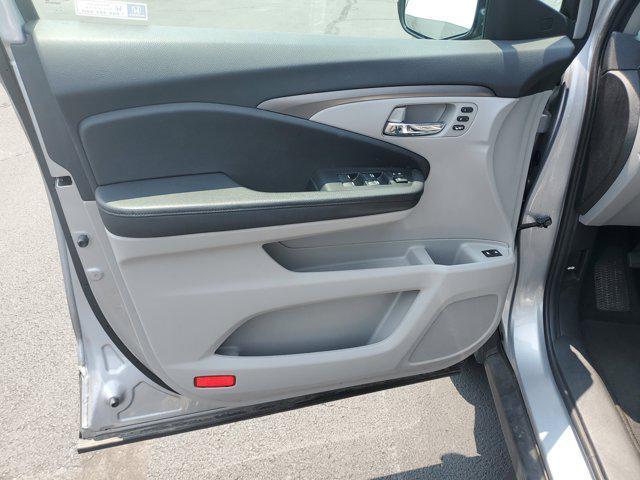 used 2021 Honda Pilot car, priced at $30,965