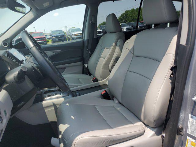 used 2021 Honda Pilot car, priced at $30,965