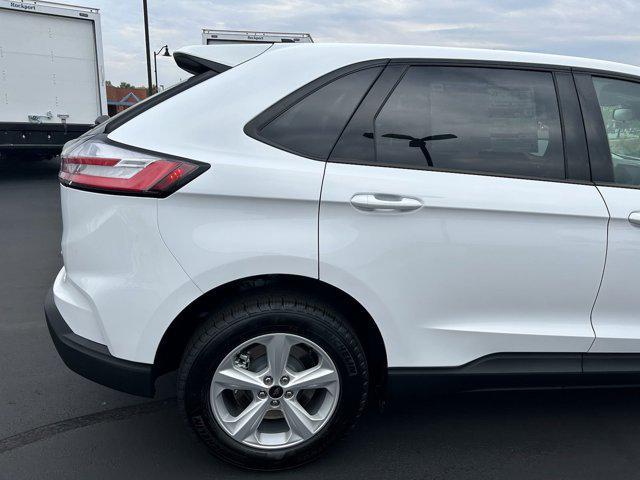 new 2024 Ford Edge car, priced at $30,500